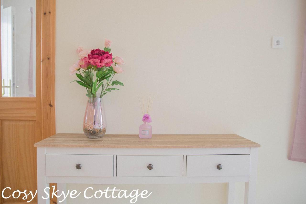 Kingsburgh Cosy Skye Cottage מראה חיצוני תמונה